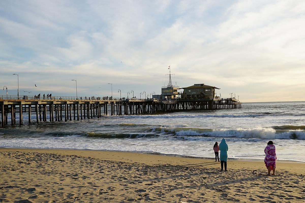 america los angeles santa monica