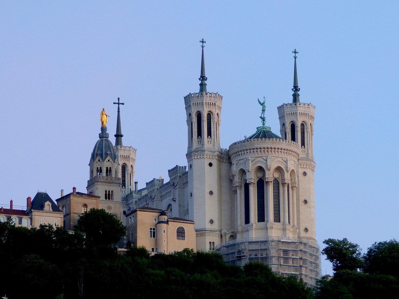 basilica fourviere lione monumento