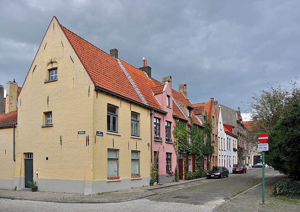 brugge sint gilliskerkhof r01