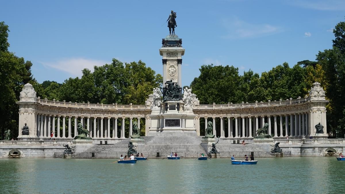 parco del retiro madrid parco